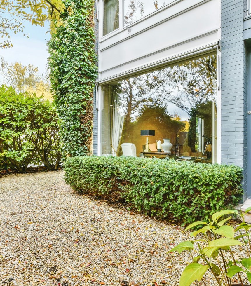 Elegant backyard terrace